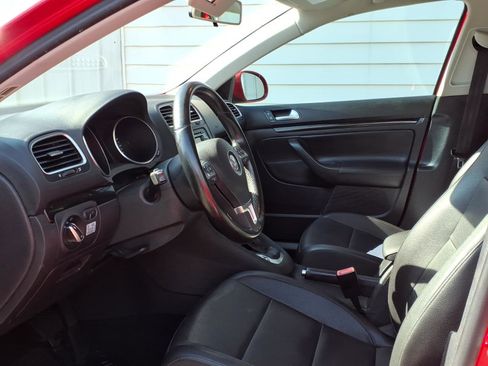 Used 2013 Volkswagen Jetta TDI FWD image 8