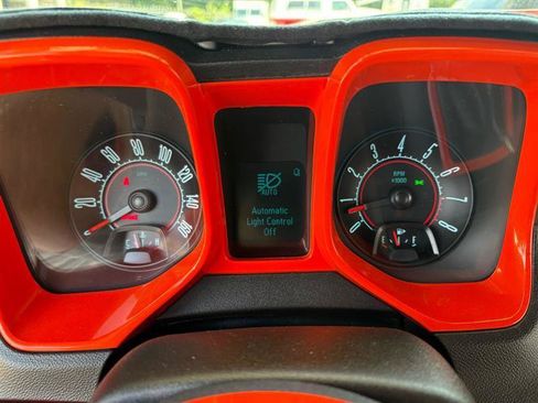 Used 2011 Chevrolet Camaro LS RWD image 26