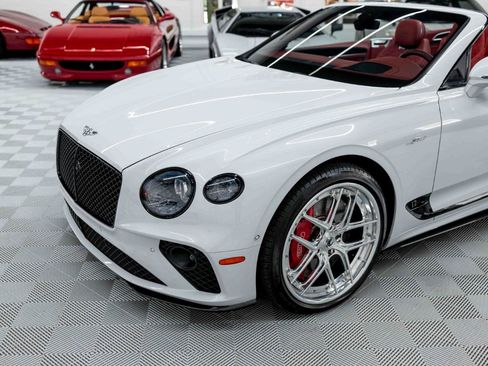 Used 2022 Bentley Continental GT Speed image 11