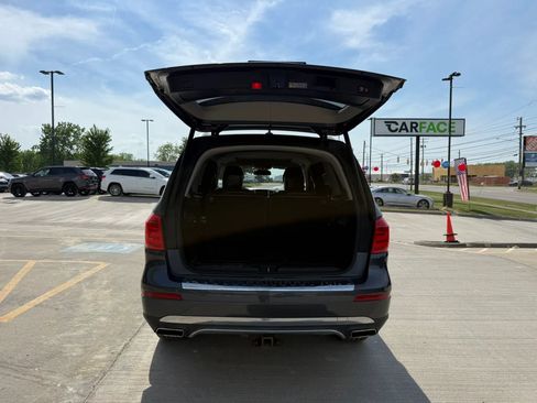 Used 2014 Mercedes-Benz GL 450 4MATIC image 12