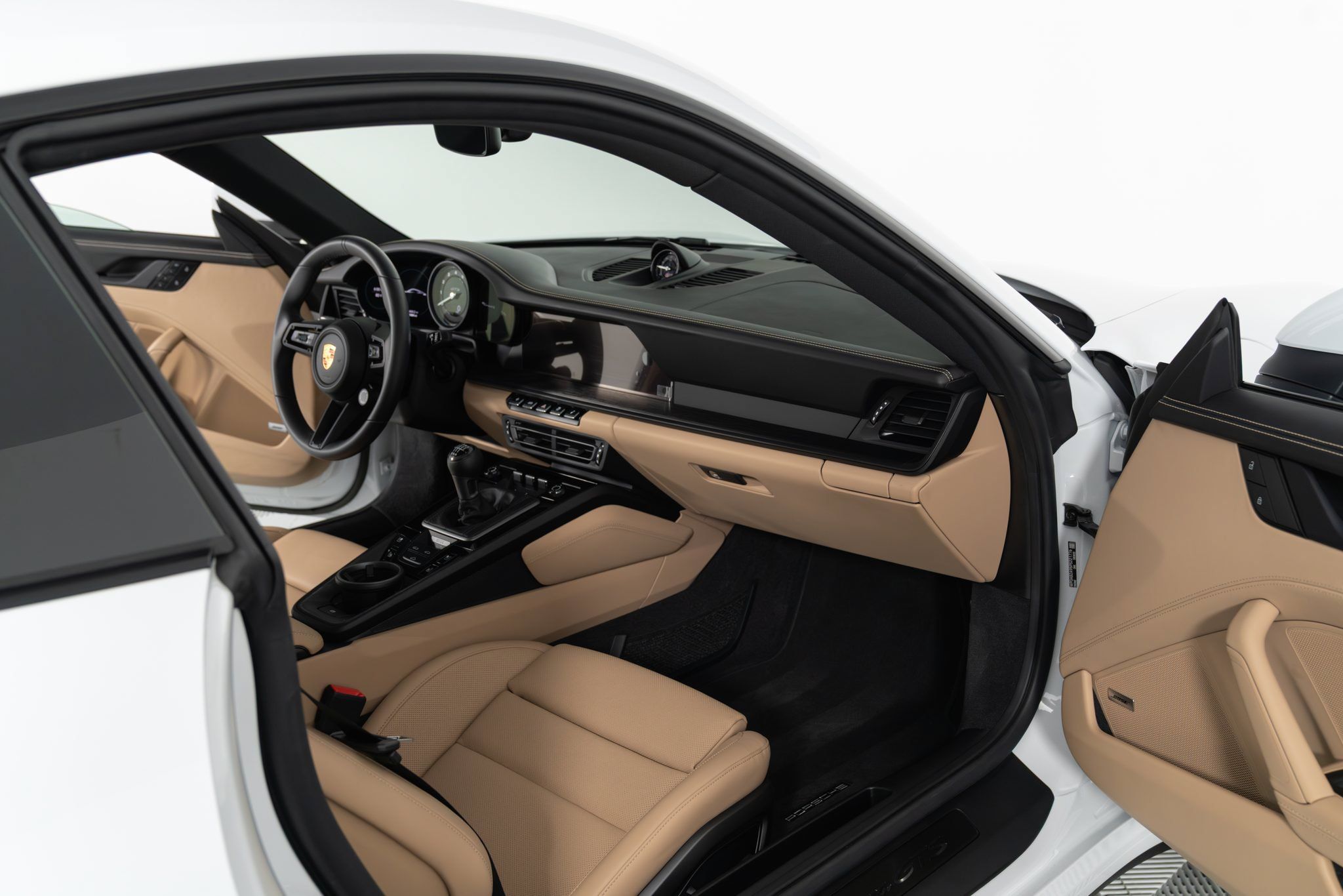 Used 2023 Porsche 911 Carrera S RWD image 9