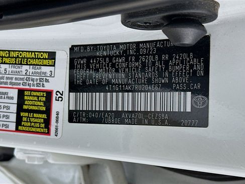 Used 2024 Toyota Camry SE image 12