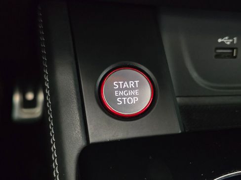 Used 2023 Audi RS 5 Sportback w/ Black Optic Carbon Package image 47