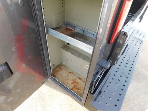 Used 2022 Ford F250 XL image 17