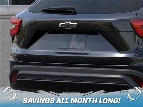 New 2026 Chevrolet Trax LT w/ Driver Confidence Package FWD image 14