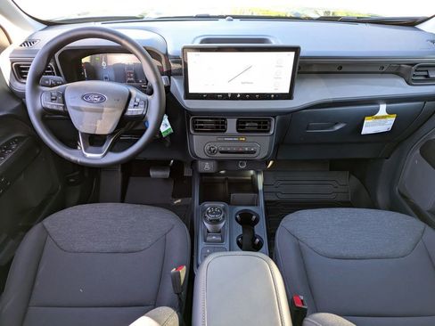 New 2025 Ford Maverick XL image 16