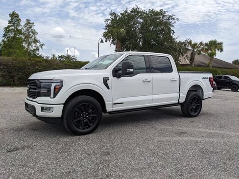 Used 2025 Ford F150 Platinum AWD/4WD image 8