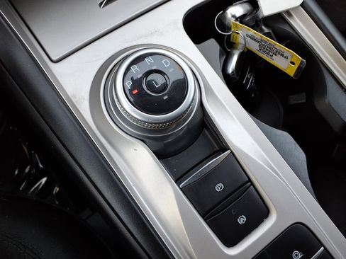 Certified 2023 Ford Explorer XLT RWD image 26