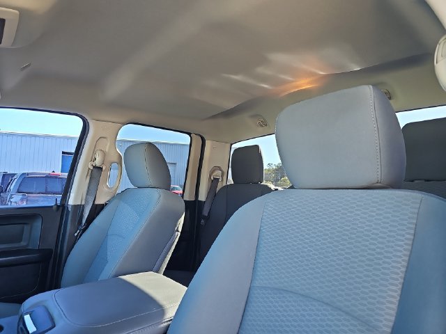 Used 2018 RAM 1500 Express w/ Express Value Package AWD/4WD image 14