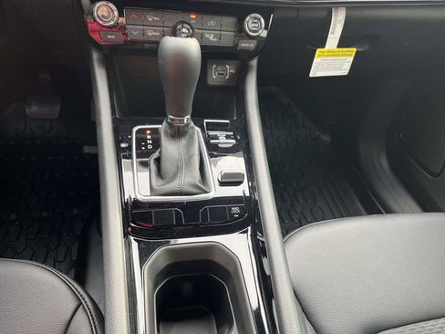 New 2026 Jeep Compass Latitude image 28