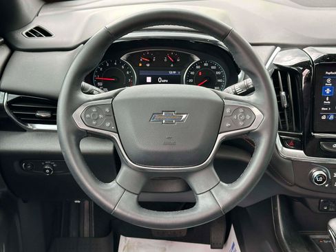 Used 2023 Chevrolet Traverse RS AWD/4WD image 12