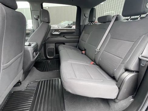 Used 2024 Chevrolet Silverado 2500 LT w/ Convenience Package image 22