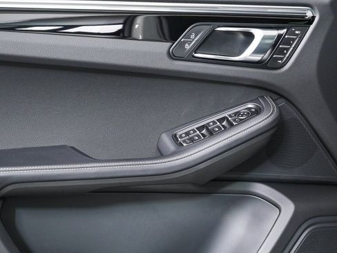New 2026 Porsche Macan S AWD/4WD image 6