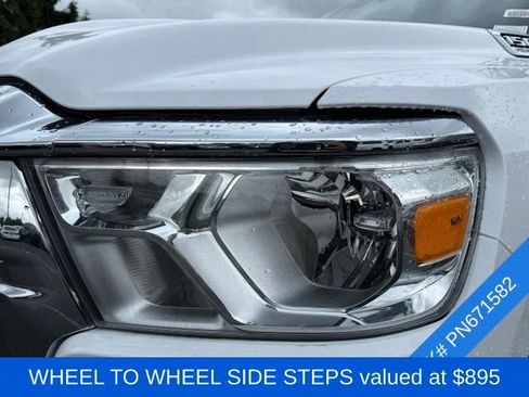 Used 2023 RAM 1500 Big Horn AWD/4WD image 4