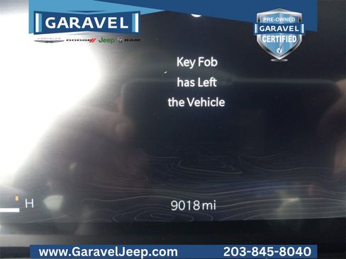 Used 2025 Jeep Grand Cherokee Altitude image 23