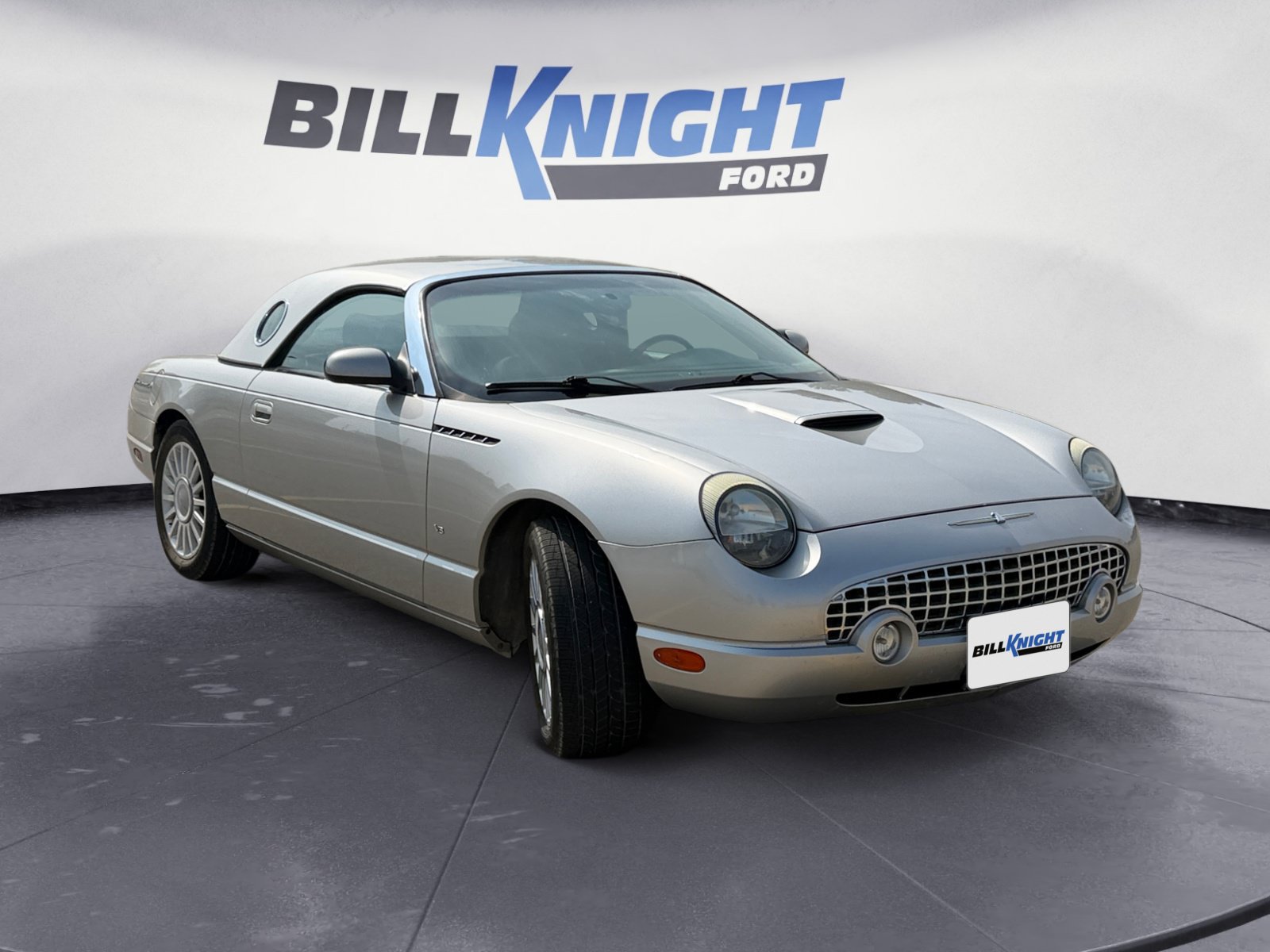 Used 2004 Ford Thunderbird RWD image 7