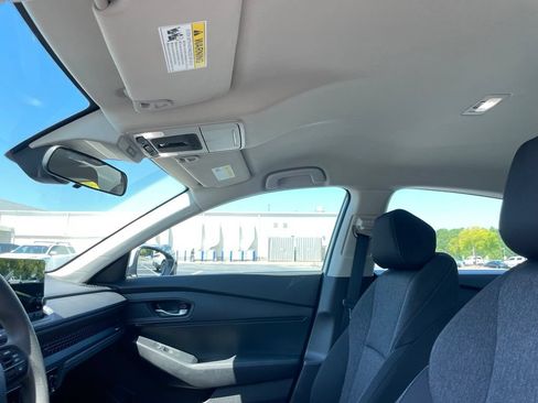Used 2025 Honda Accord LX image 28
