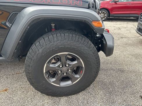 Used 2021 Jeep Gladiator Rubicon w/ Cold Weather Group image 8