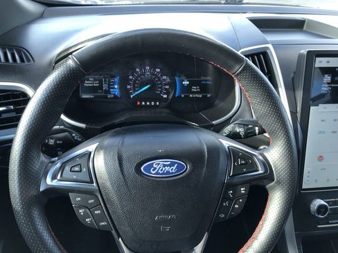 Used 2021 Ford Edge ST-Line image 16
