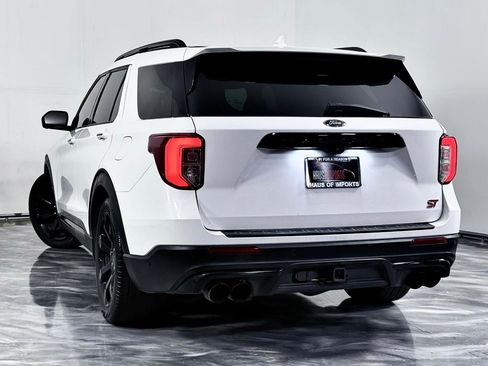 Used 2020 Ford Explorer ST w/ ST Street Pack AWD/4WD image 9