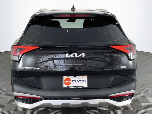 Certified 2025 Kia Sportage EX AWD/4WD image 9