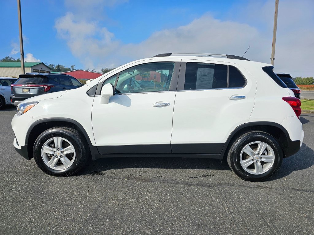 Used 2020 Chevrolet Trax LT w/ LT Convenience Package AWD/4WD image 6