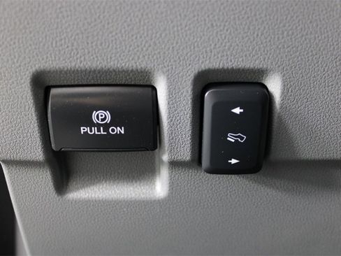 Used 2024 Ford F350 XLT w/ FX4 Off-Road Package image 21