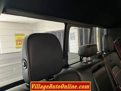 Used 2019 Ford F150 Lariat w/ Equipment Group 502A Luxury AWD/4WD image 36