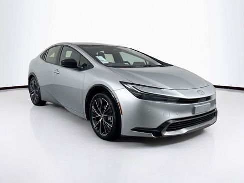 Certified 2024 Toyota Prius Limited w/ Limited Premium Package FWD image 10