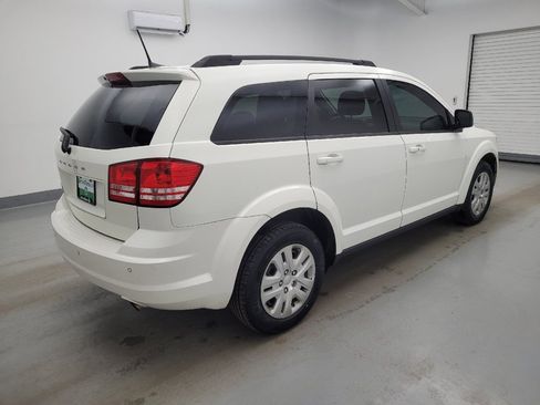 Used 2020 Dodge Journey SE w/ SE Popular Equipment Group FWD image 10