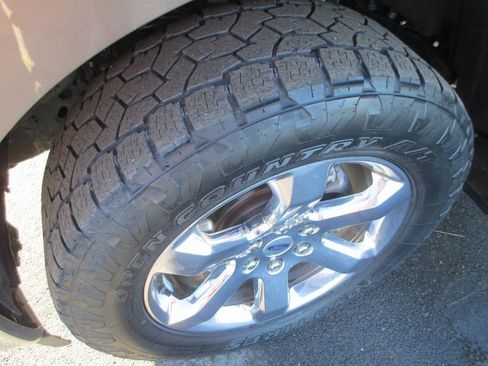 Used 2021 Ford F150 Lariat w/ Equipment Group 502A High image 10