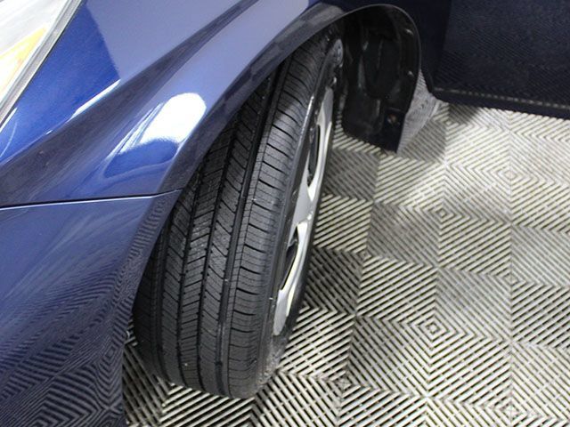 Used 2014 Toyota Prius Two FWD image 15