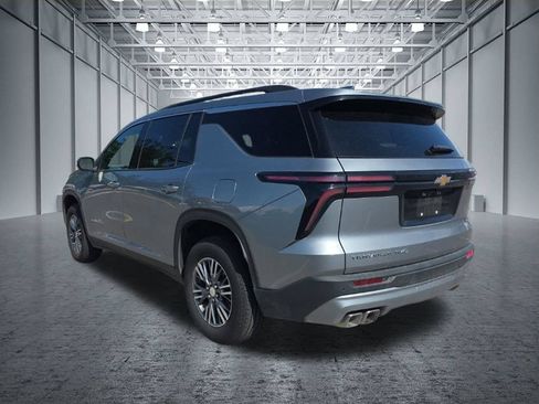 Certified 2026 Chevrolet Traverse LT AWD/4WD image 4