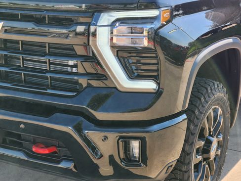 New 2026 Chevrolet Silverado 2500 LT w/ Trail Boss Package image 17