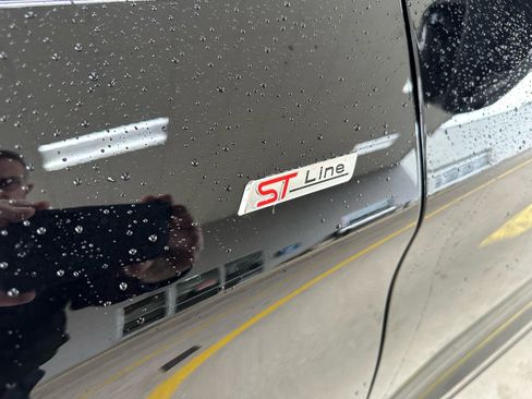 New 2026 Ford Explorer ST-Line w/ ST-Line Street Pack image 4