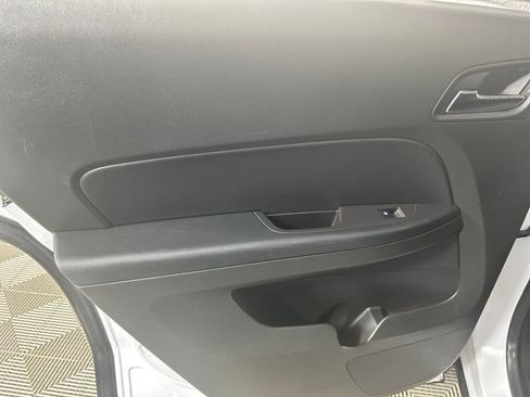 Used 2014 GMC Terrain SLE image 16