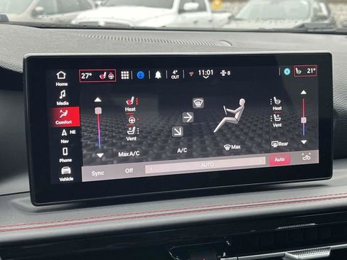 New 2024 Dodge Hornet R/T Plus image 26