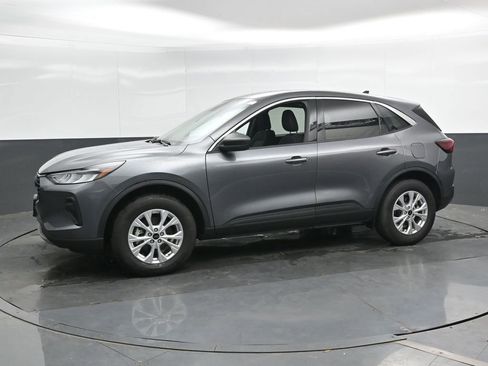 Used 2024 Ford Escape Active AWD/4WD image 9