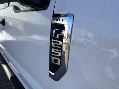 Used 2017 Ford F250 XLT w/ FX4 Off-Road Package image 27