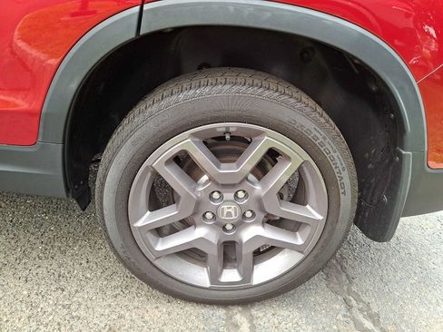 Used 2023 Honda Passport EX-L image 7