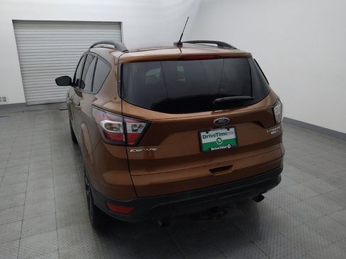 Used 2017 Ford Escape Titanium AWD/4WD image 6