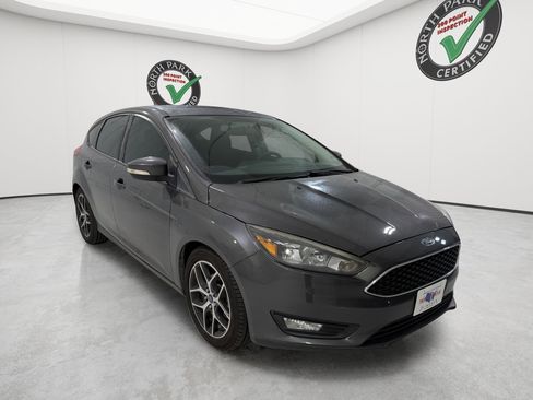 Used 2018 Ford Focus SEL FWD image 7