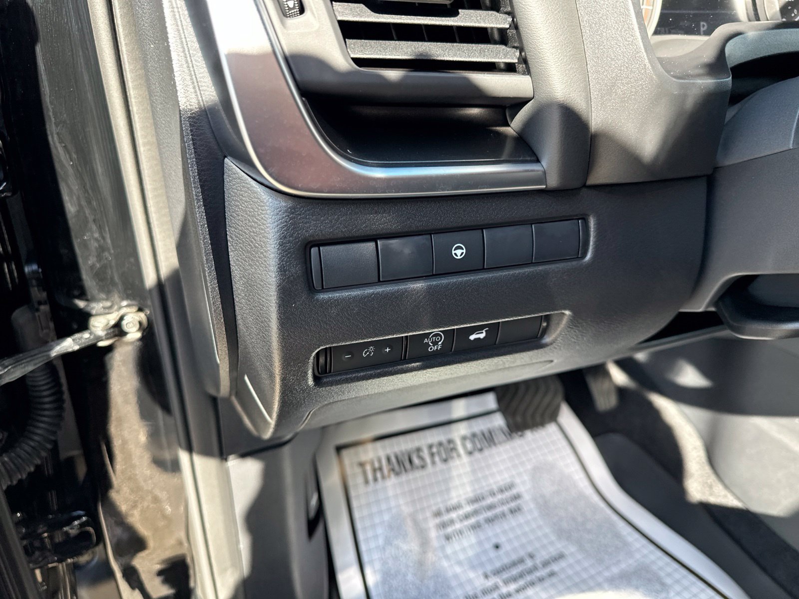 Used 2026 Nissan Rogue SV AWD/4WD image 13