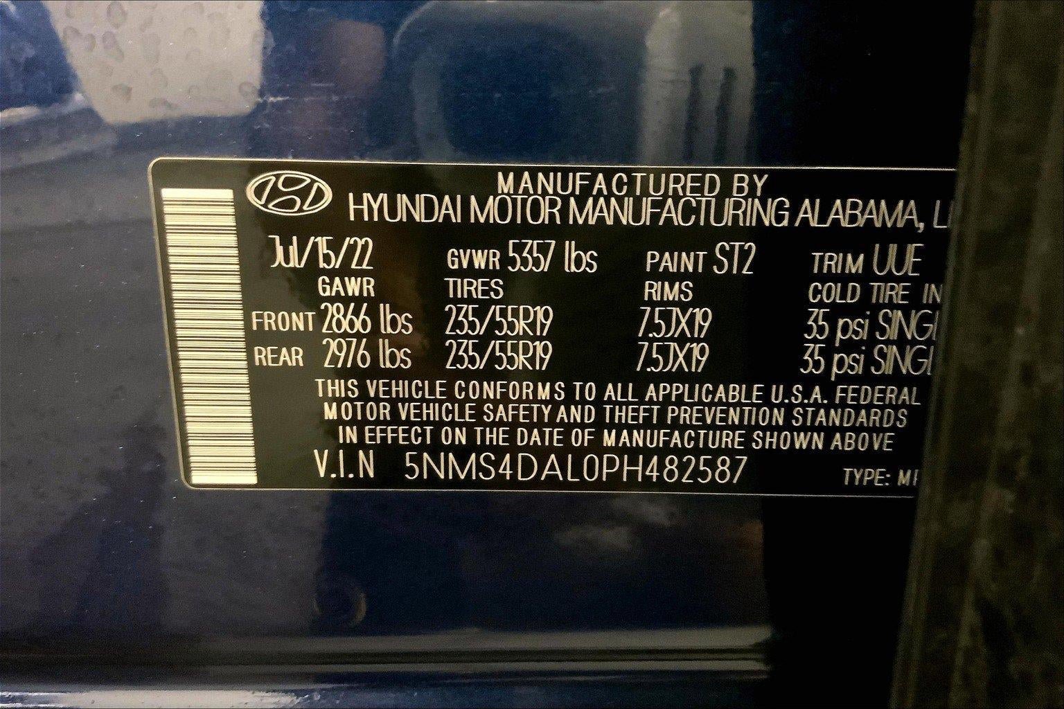 Used 2023 Hyundai Santa Fe Limited AWD/4WD image 32