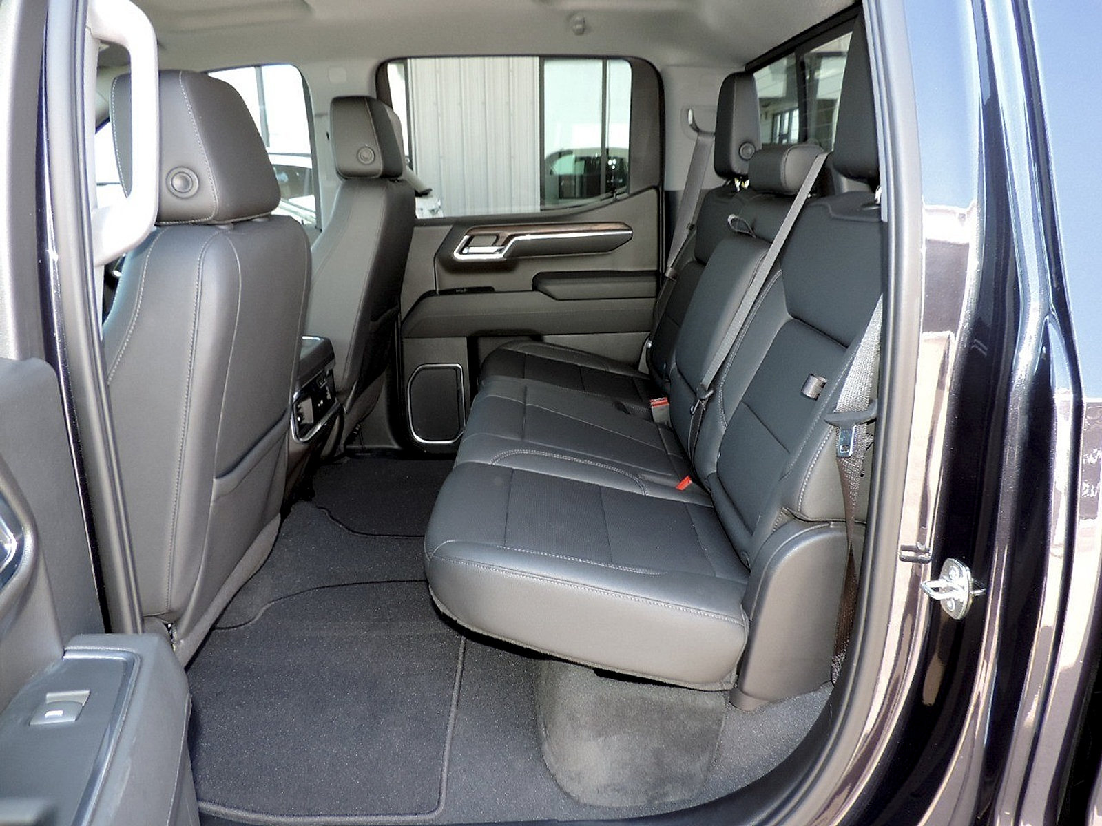 Certified 2023 GMC Sierra 1500 SLT RWD image 15