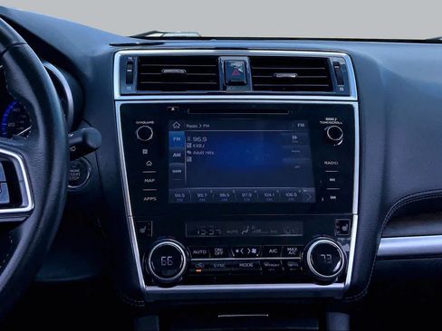 Used 2018 Subaru Outback 2.5i Limited AWD/4WD image 7