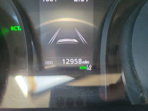 Used 2024 Toyota Camry LE w/ Convenience Package FWD image 25