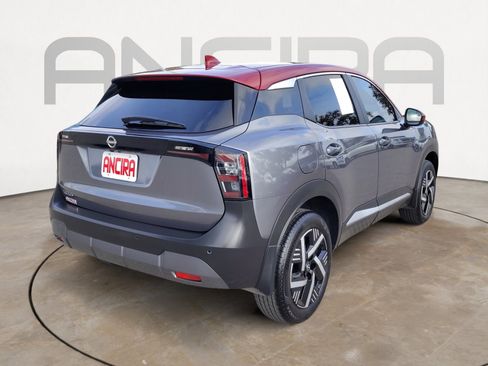 Certified 2025 Nissan Kicks SV image 14