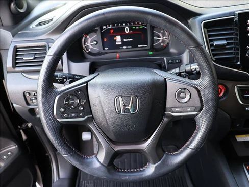 Used 2023 Honda Passport TrailSport image 14