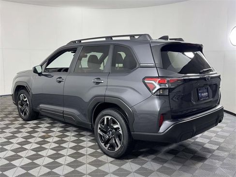 Certified 2025 Subaru Forester Premium image 8